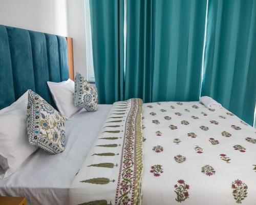 Hotel Parth Inn Rishīkesh Buitenkant foto
